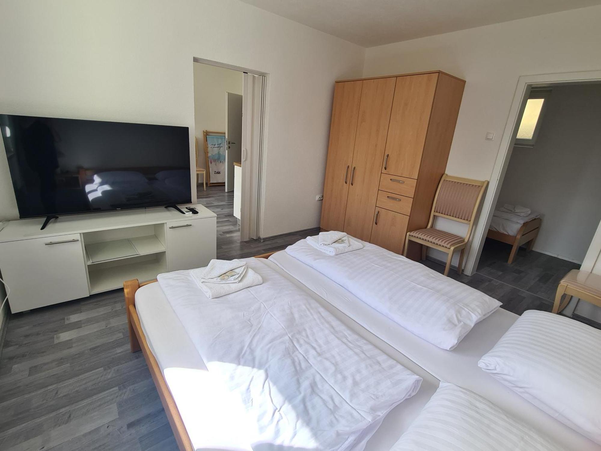 Pocitniski Dom Portoroz / Portoroz Holiday Home מראה חיצוני תמונה