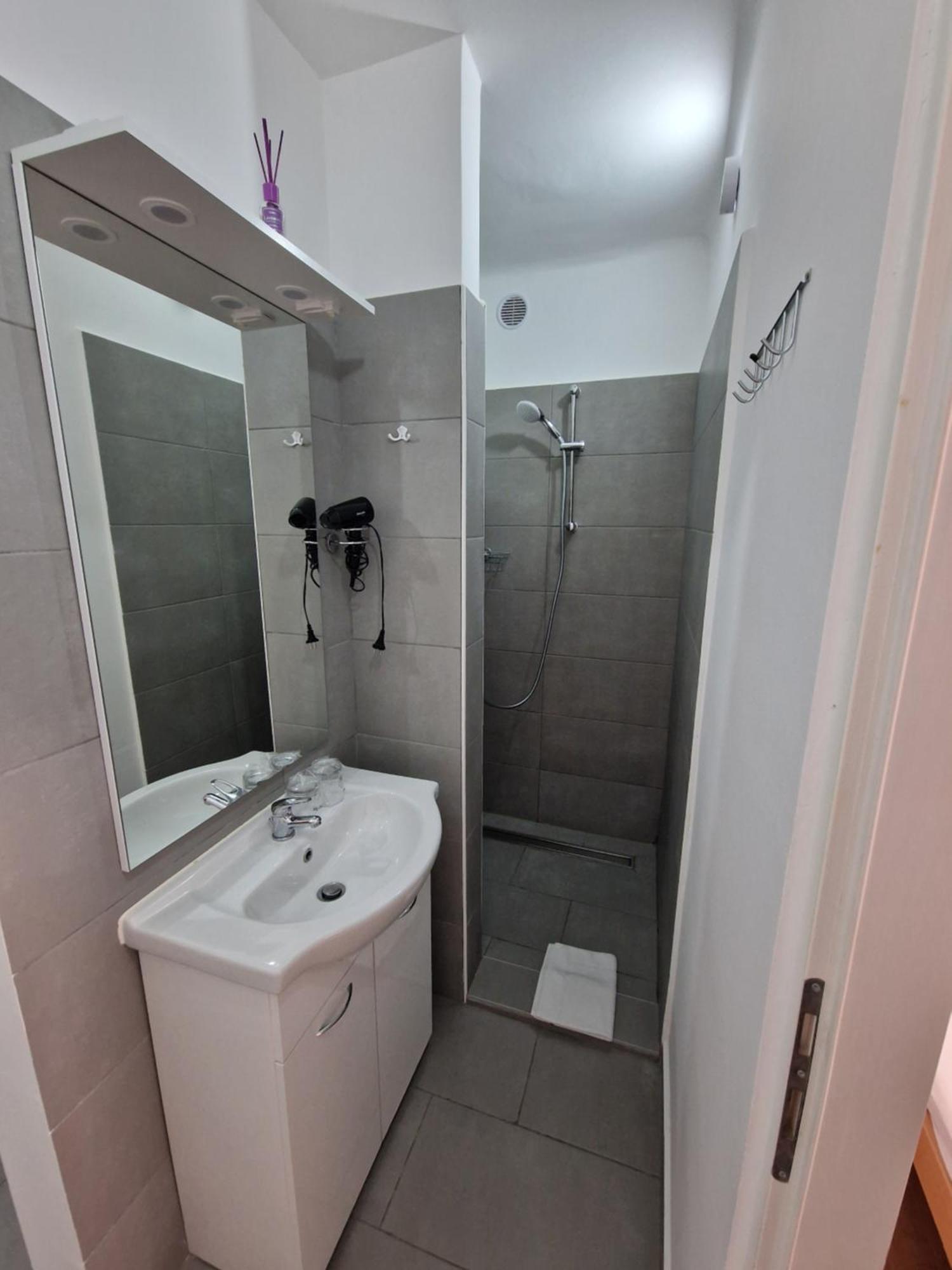 Pocitniski Dom Portoroz / Portoroz Holiday Home מראה חיצוני תמונה